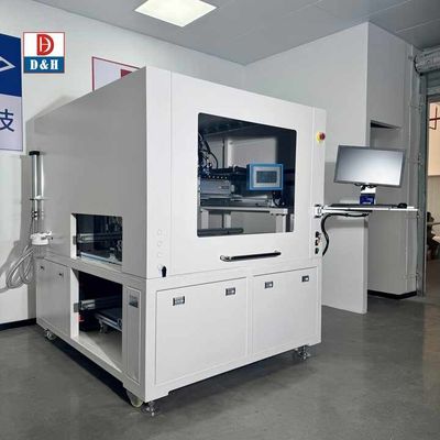 Sistema di distribuzione di colla robot Dispensatore di resina epossidica compatta per PCB con camera chiusa